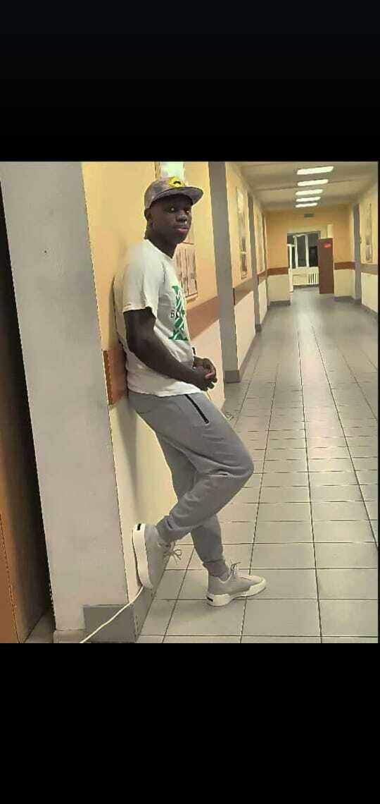 ���� 50108351 ������� ������, 33 ����, ���� ���������� � Bissau