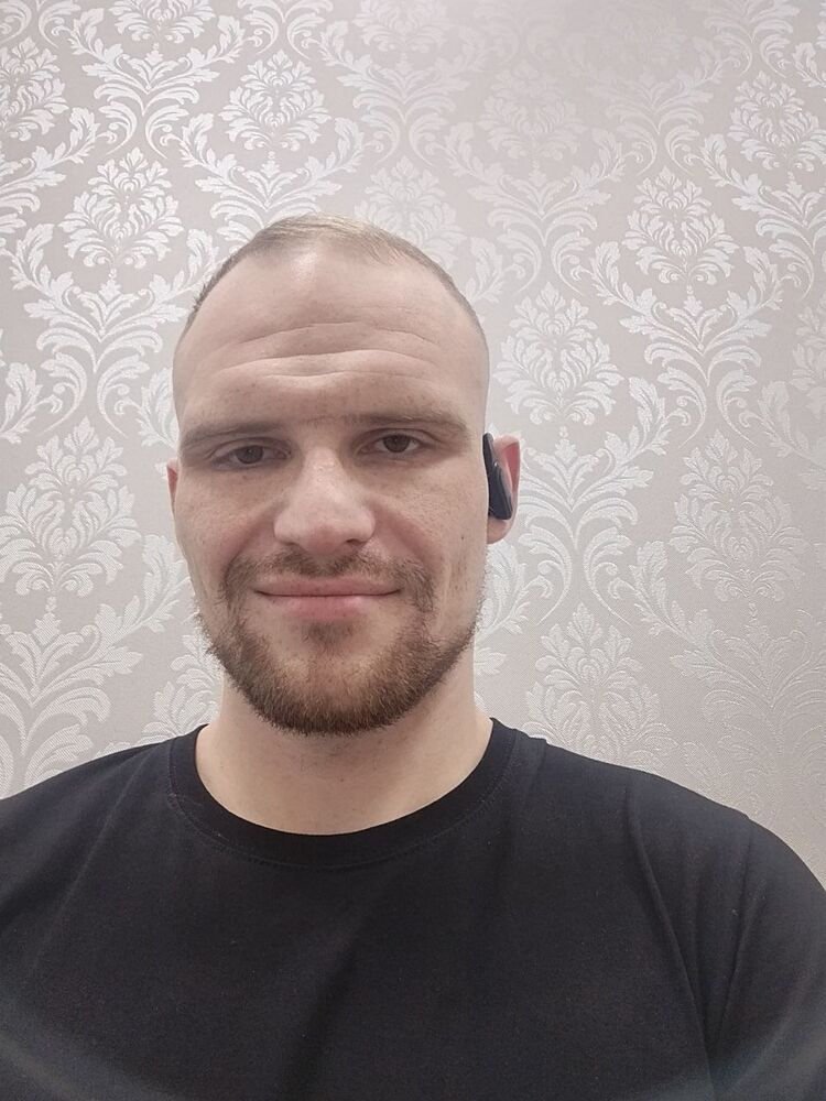  54673061  , 27 ,    Lambeth