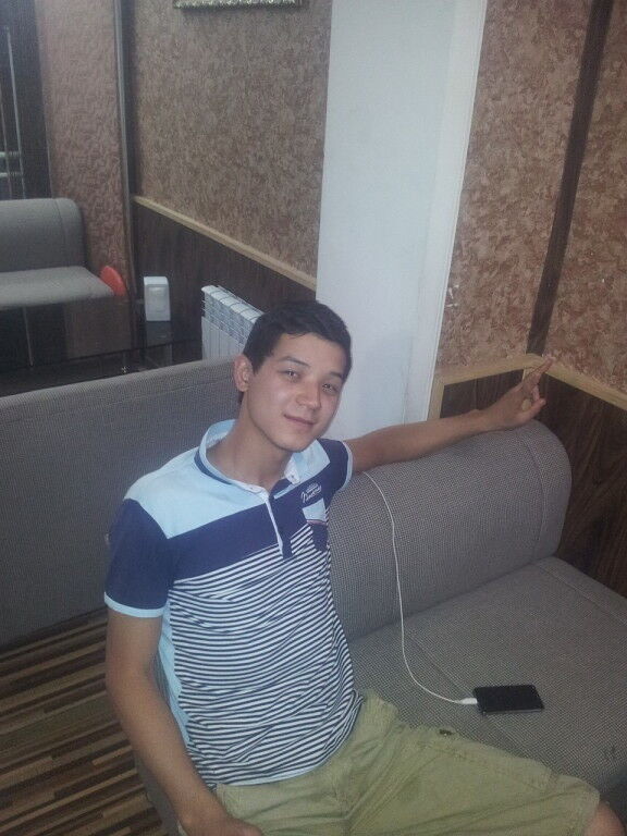  ,   Fazliddin, 31 ,   