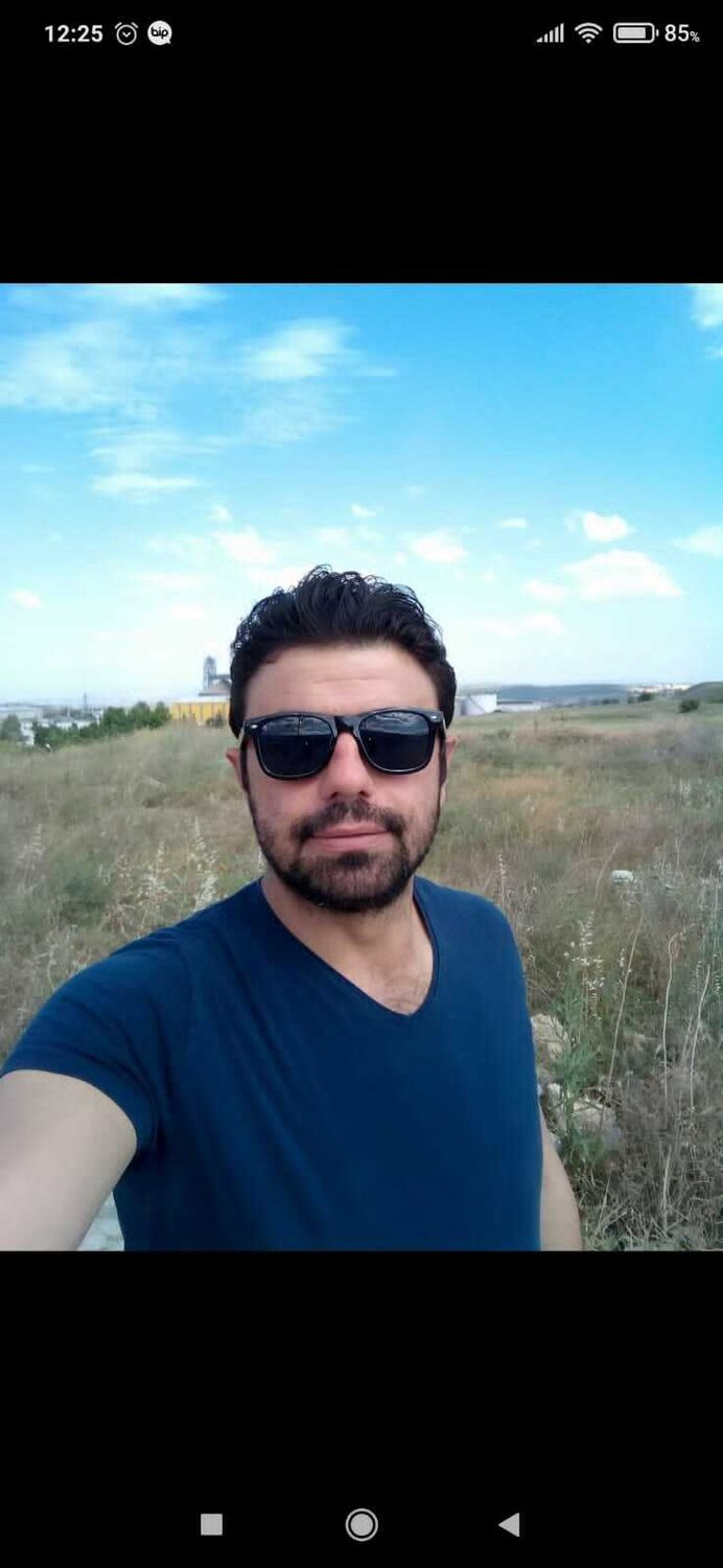  35043211  Onur, 43 ,    