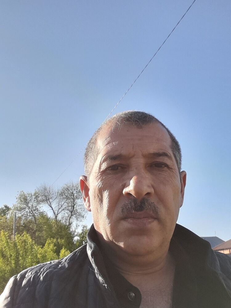  52827031  , 52 ,    
