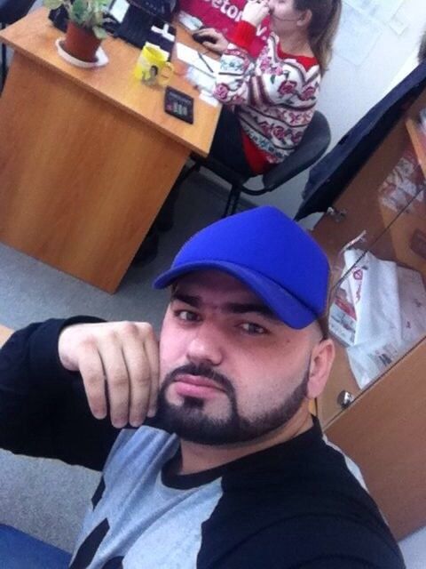  ,   Maga, 41 ,     , c 