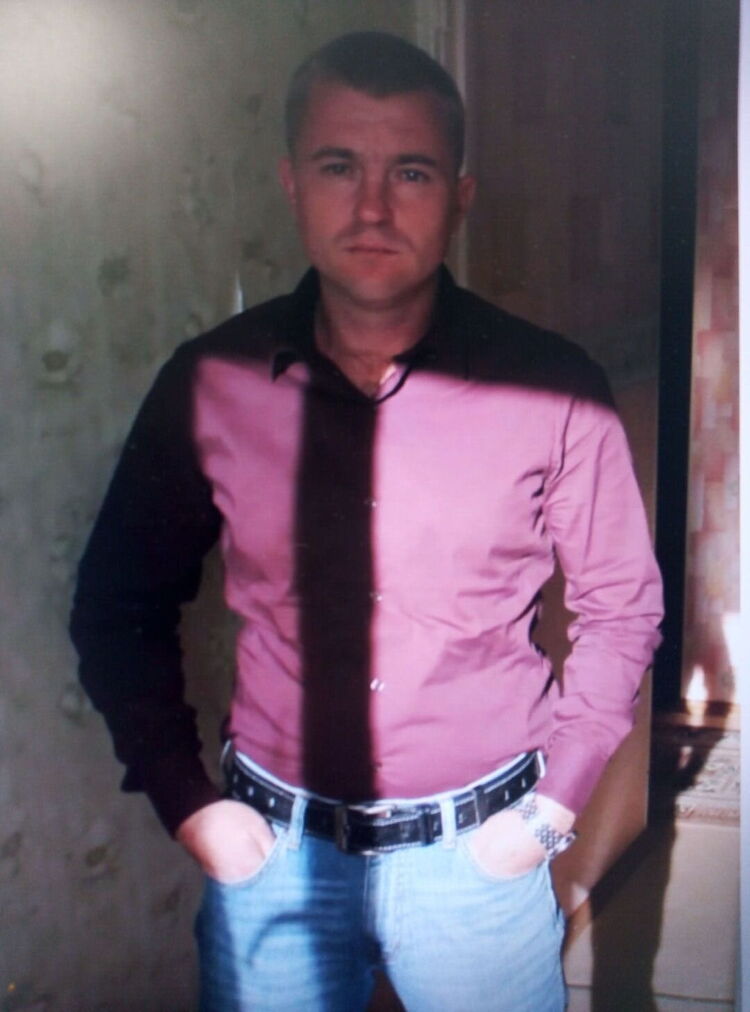  45601841  Vlad, 49 ,    