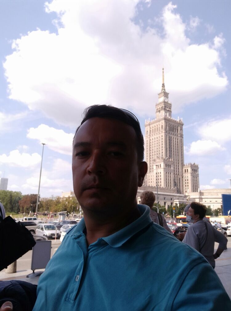  20742321  David, 48 ,    Mlawa