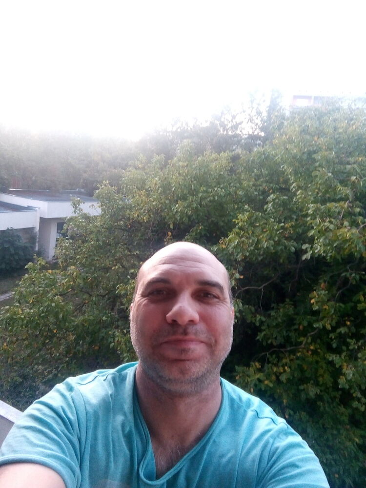 17807321  Nikolai, 45 ,    