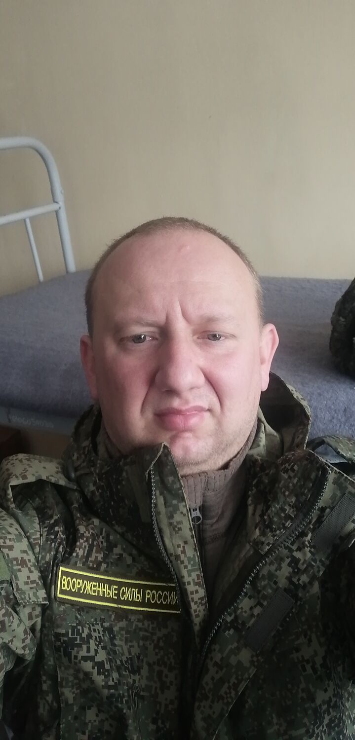  33030871  , 39 ,    