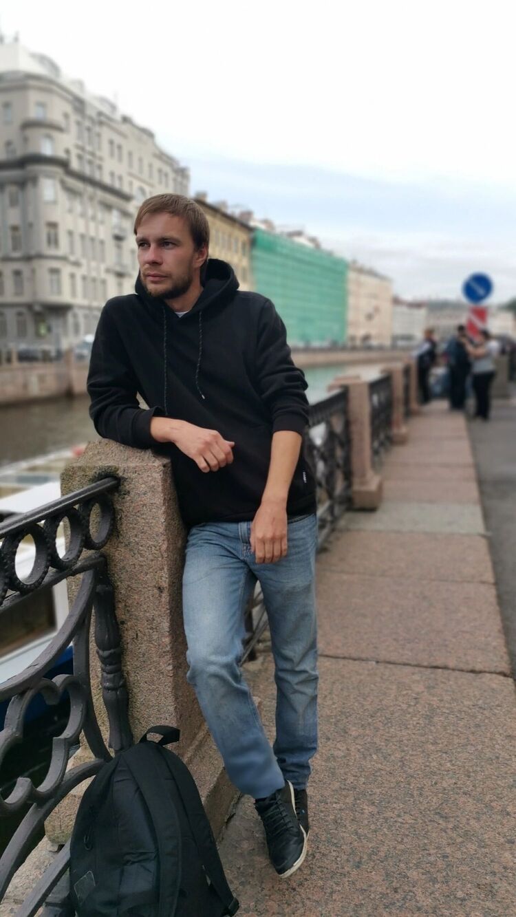  49259251  , 34 ,    