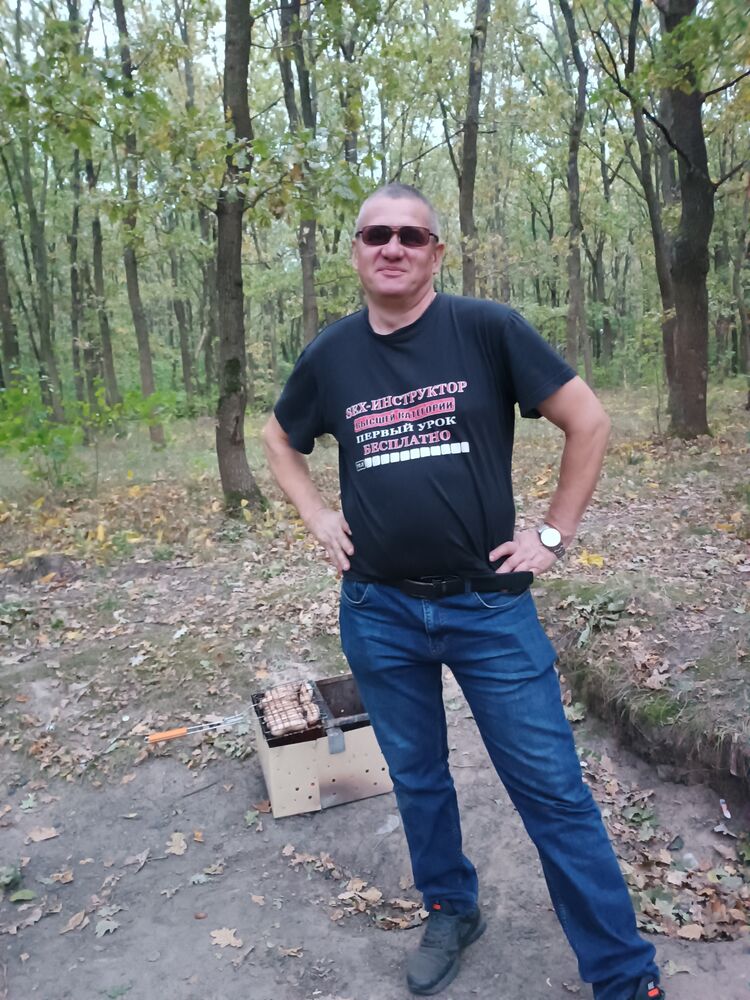  44996201  VLADIMIR, 45 ,    
