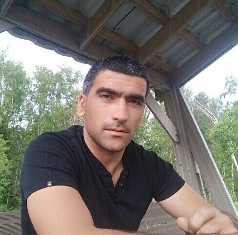  52841541  Goga, 43 ,    