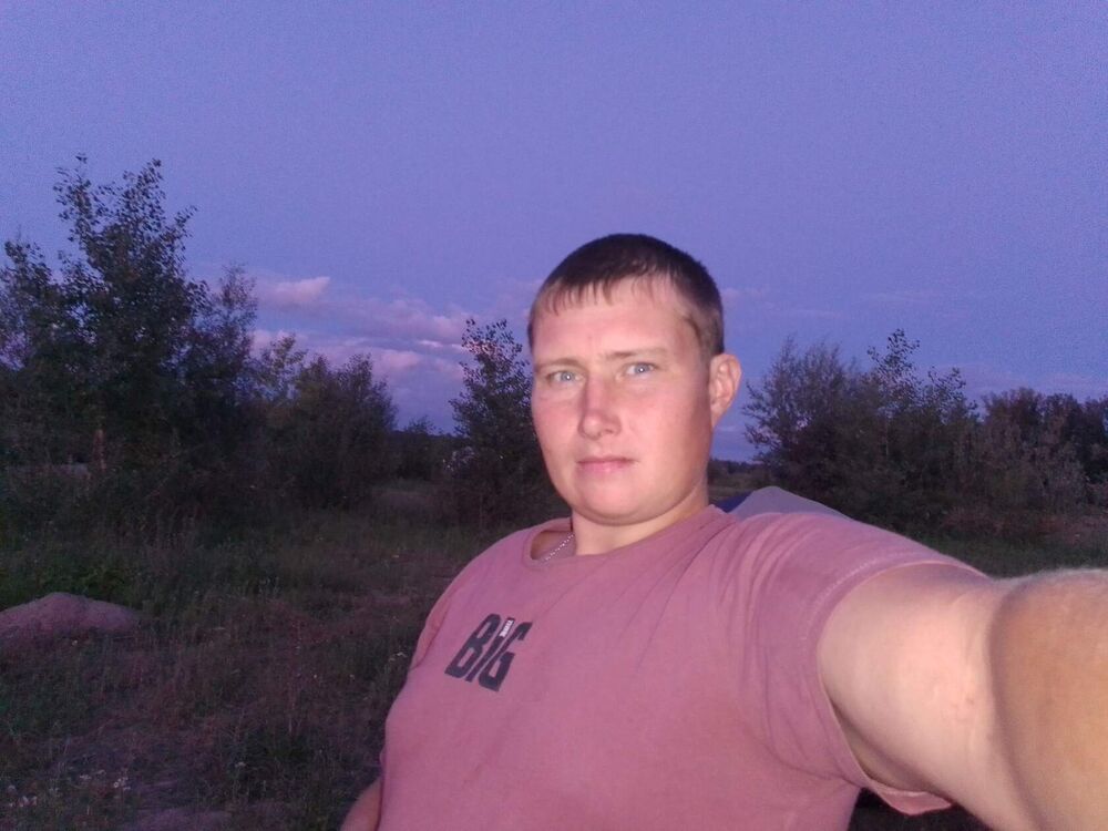  35423231  Artem, 35 ,    