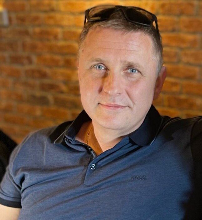  27132091  Vitaliy, 47 ,    