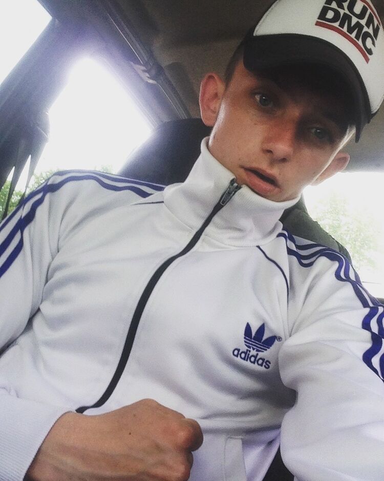  ,   Oleg, 27 ,   