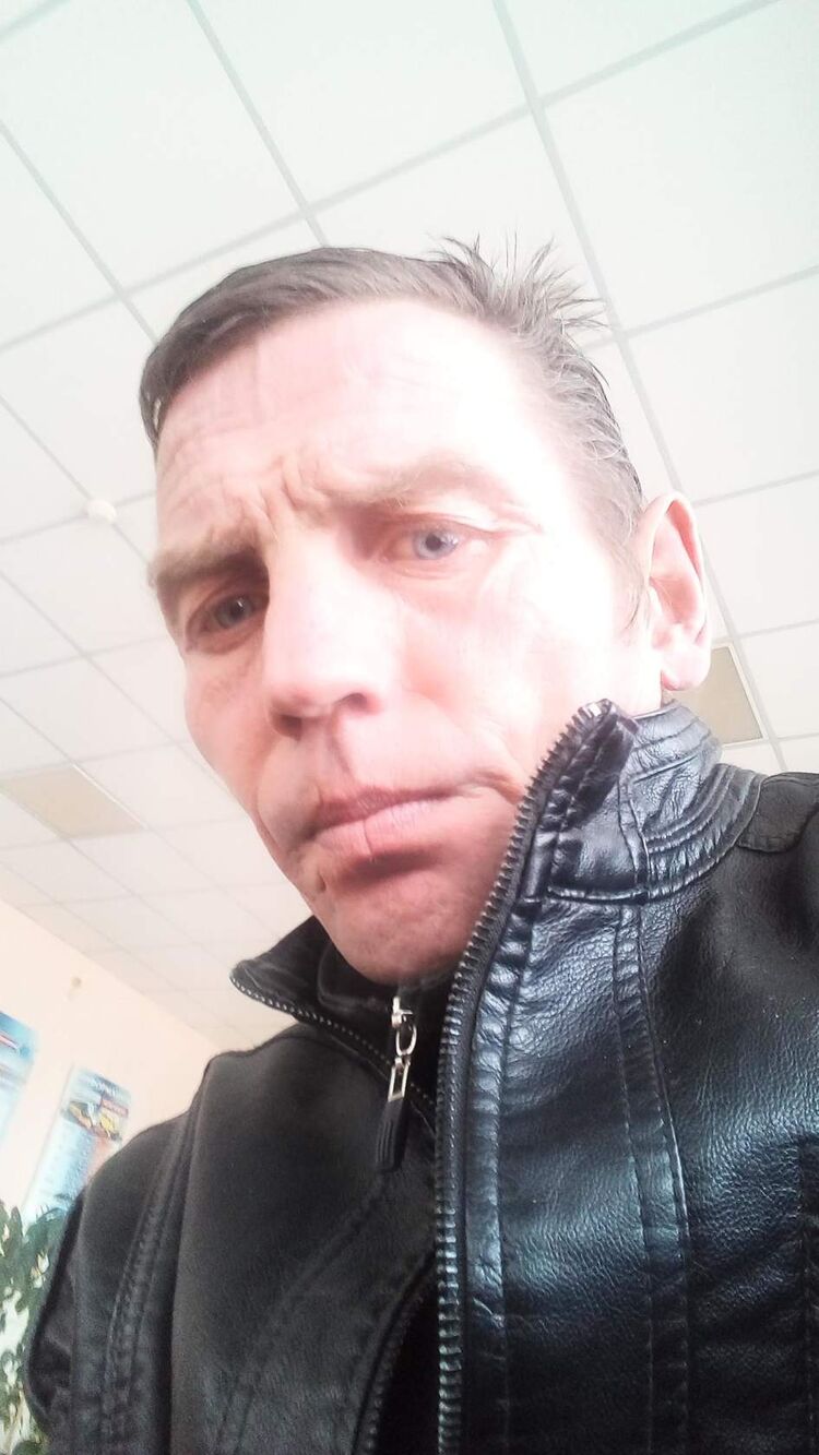  -,   Alexander, 49 ,     , c , 