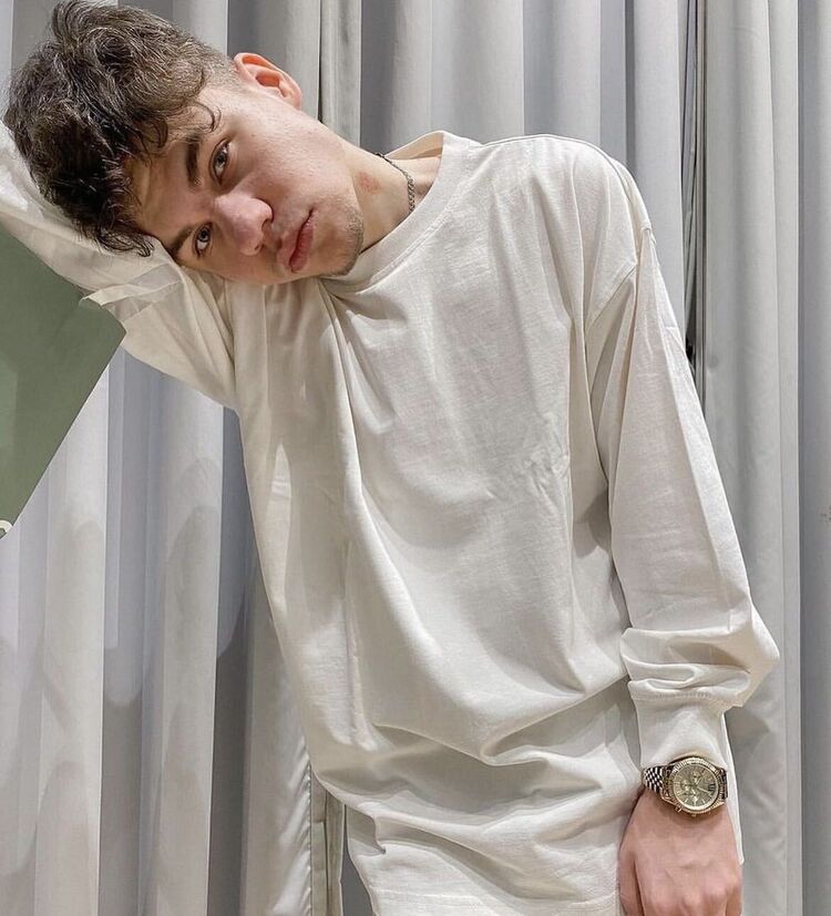  -,   , 24 ,   ,   