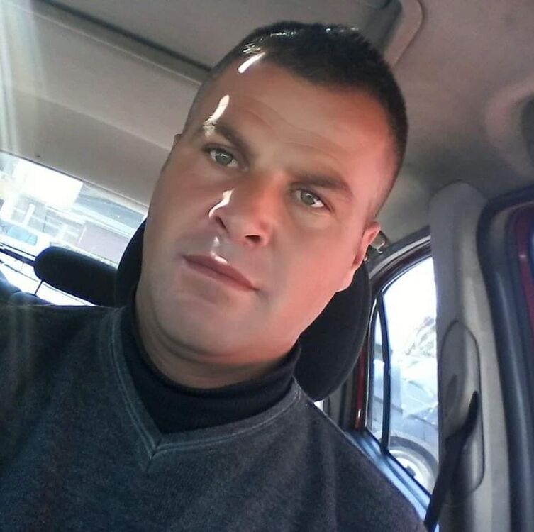  Kruje,   Blerim, 43 ,   ,   