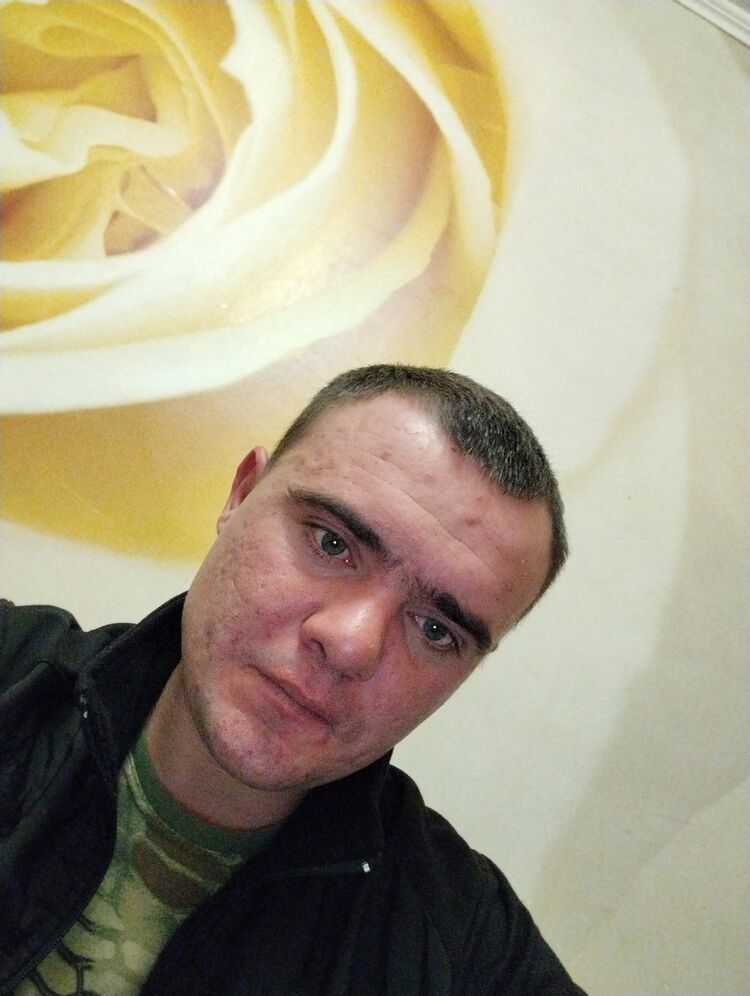  38348621  , 28 ,    