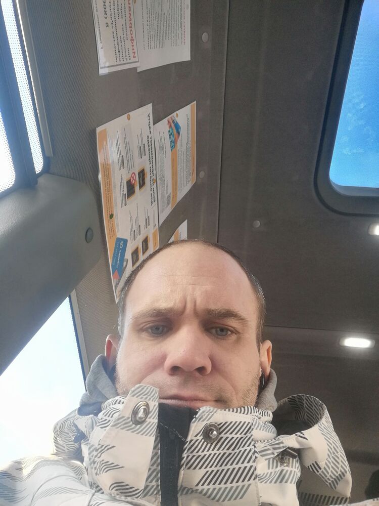  32414341  , 39 ,    