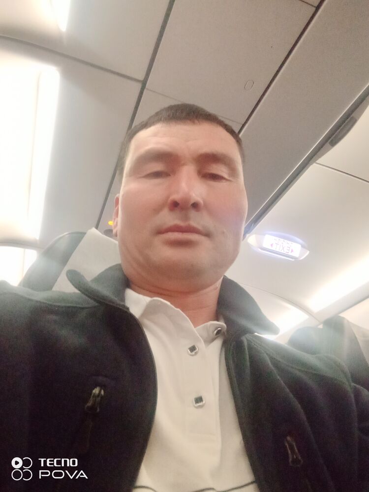  48301381  Gulom, 39 ,    