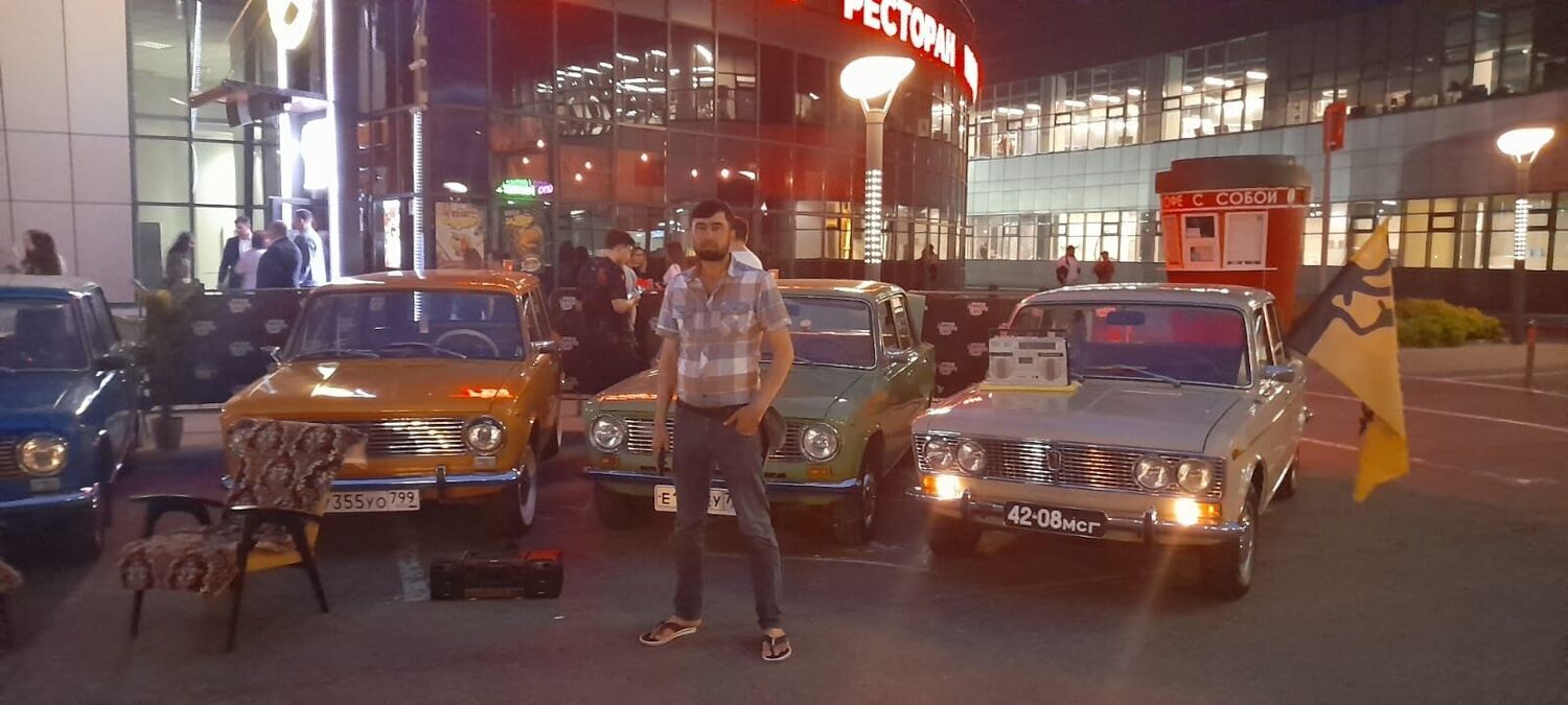  35010281  , 40 ,    