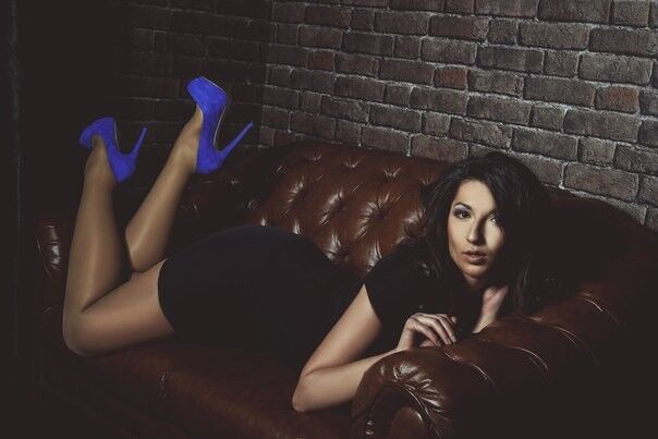  7468111  Anastasiia, 36 ,    