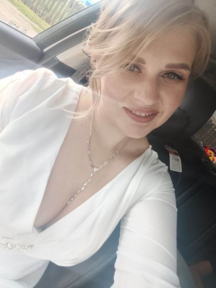  ,   Jylia, 38 ,   ,   