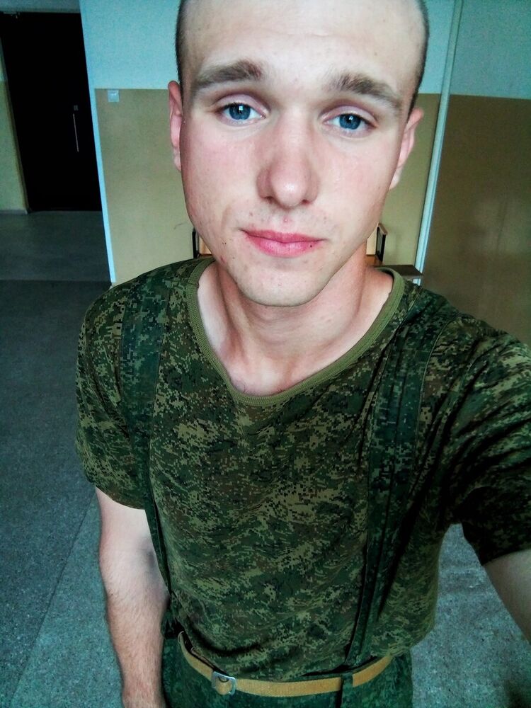  ,   David, 24 ,   ,   , c 
