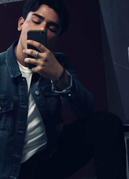  47889221  , 33 ,    