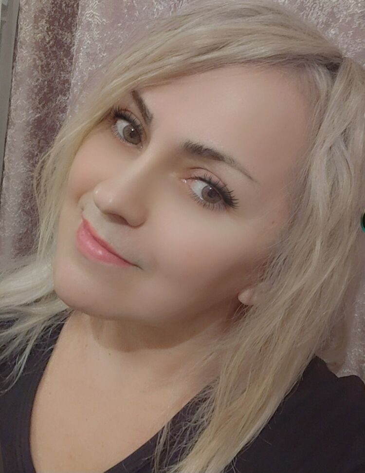  54831831  Meri, 50 ,    