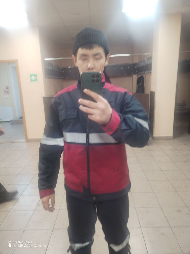  48863661  Vadim, 19 ,    