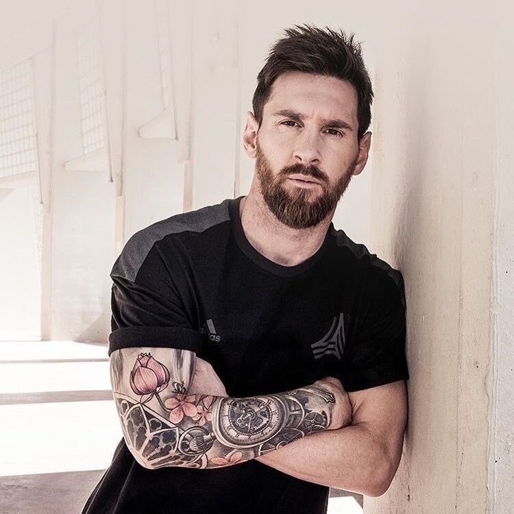  -,   Leo, 39 ,   ,   , c 