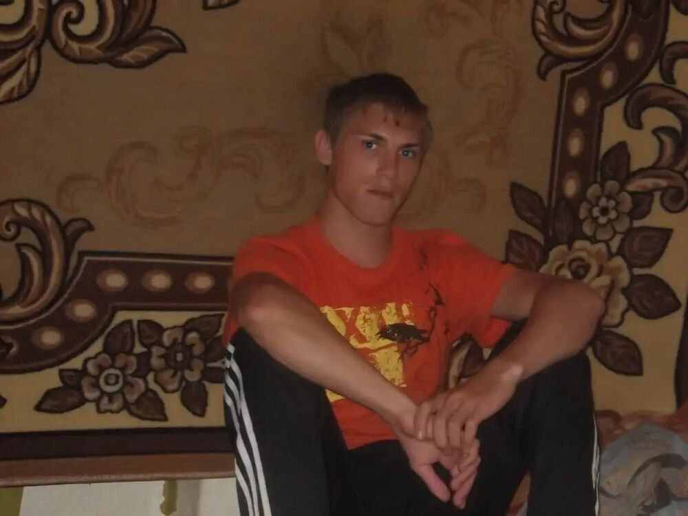  30052251  , 37 ,    