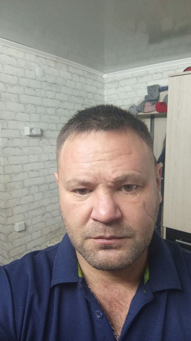  48871961  Kirill, 40 ,    