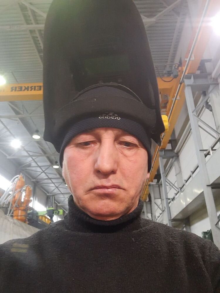  32881651  , 51 ,    -