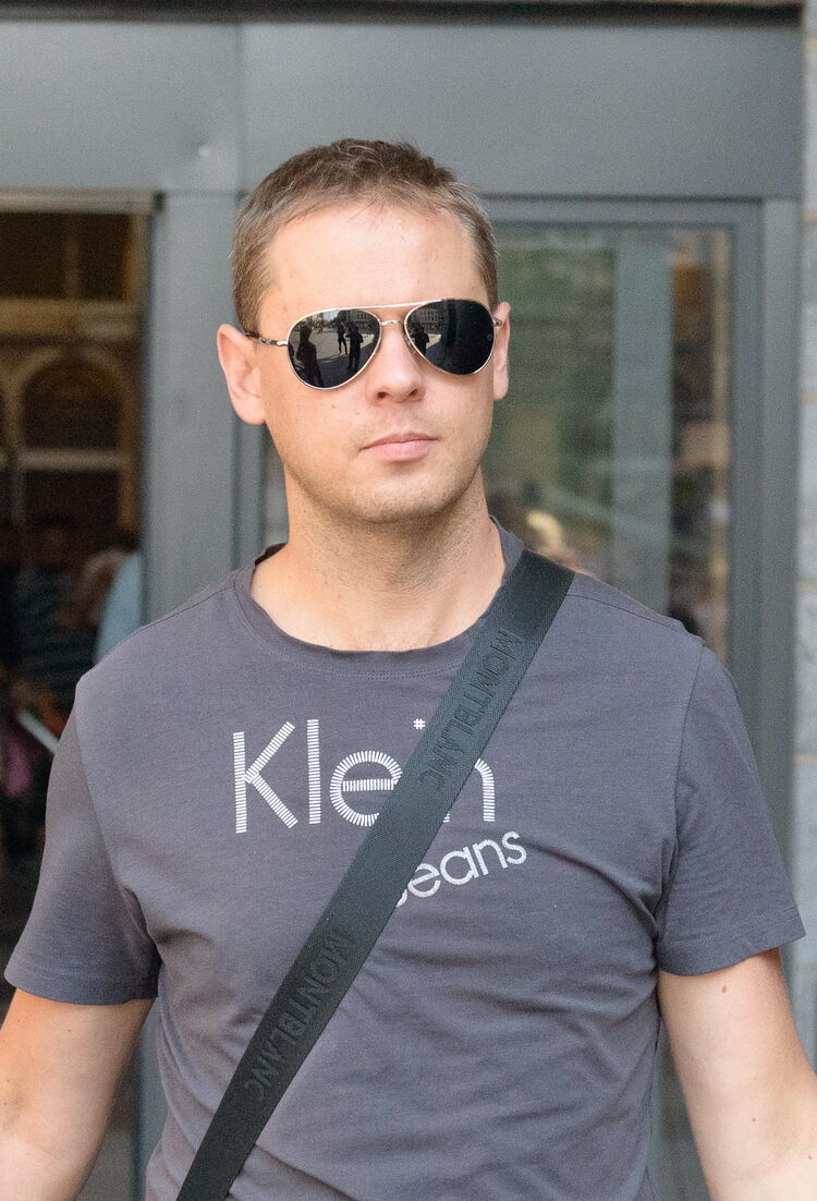 ���� 43732381 ������� �������, 32 ����, ���� ���������� � �����