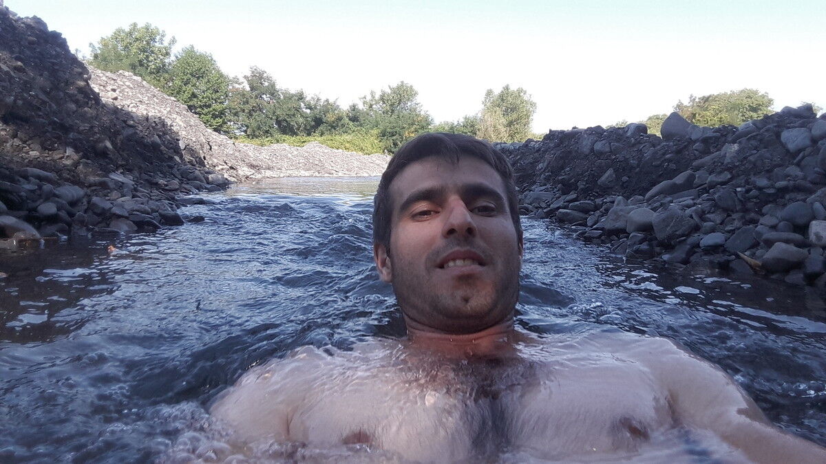  ,   Rustem, 35 ,   ,   , c 