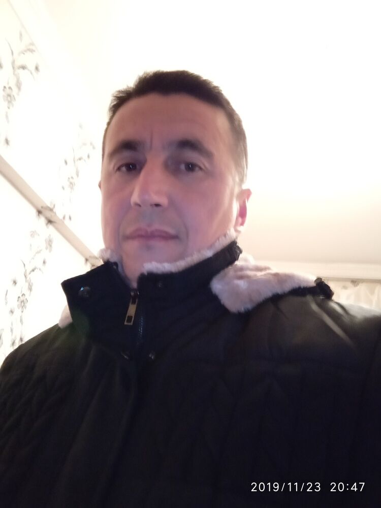  18702461  Alisher, 53 ,    