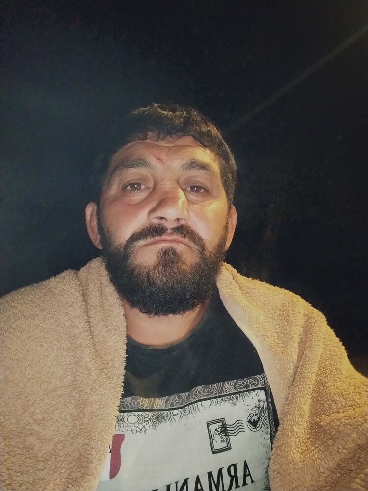  54061491  Yalcin, 43 ,    