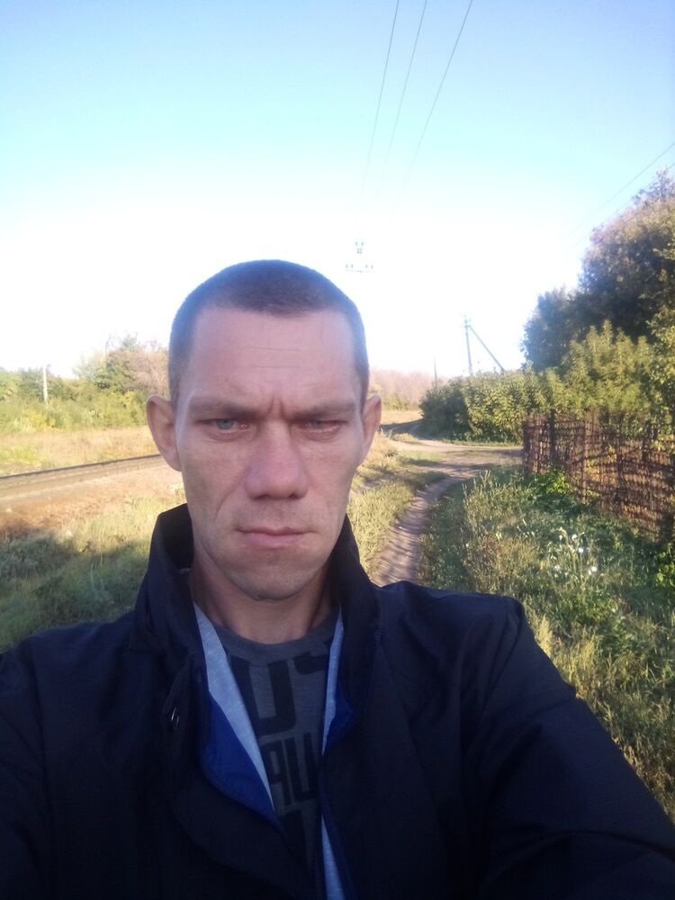  17323621  Igor, 39 ,    