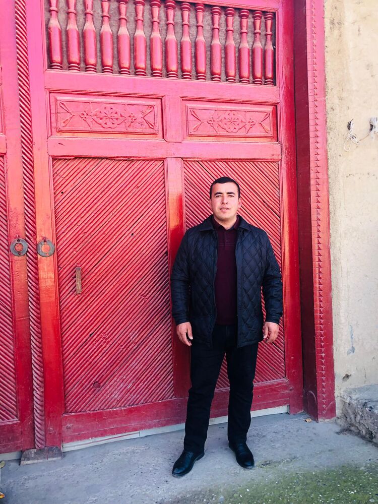  53869331  Olim, 29 ,    