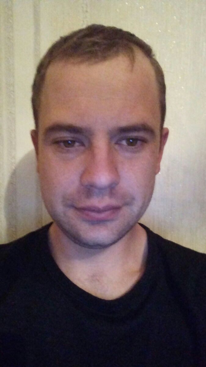  10918391  Andrei, 39 ,    