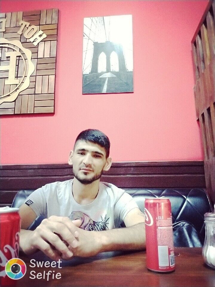  ,   Nuriddin, 31 ,   c 