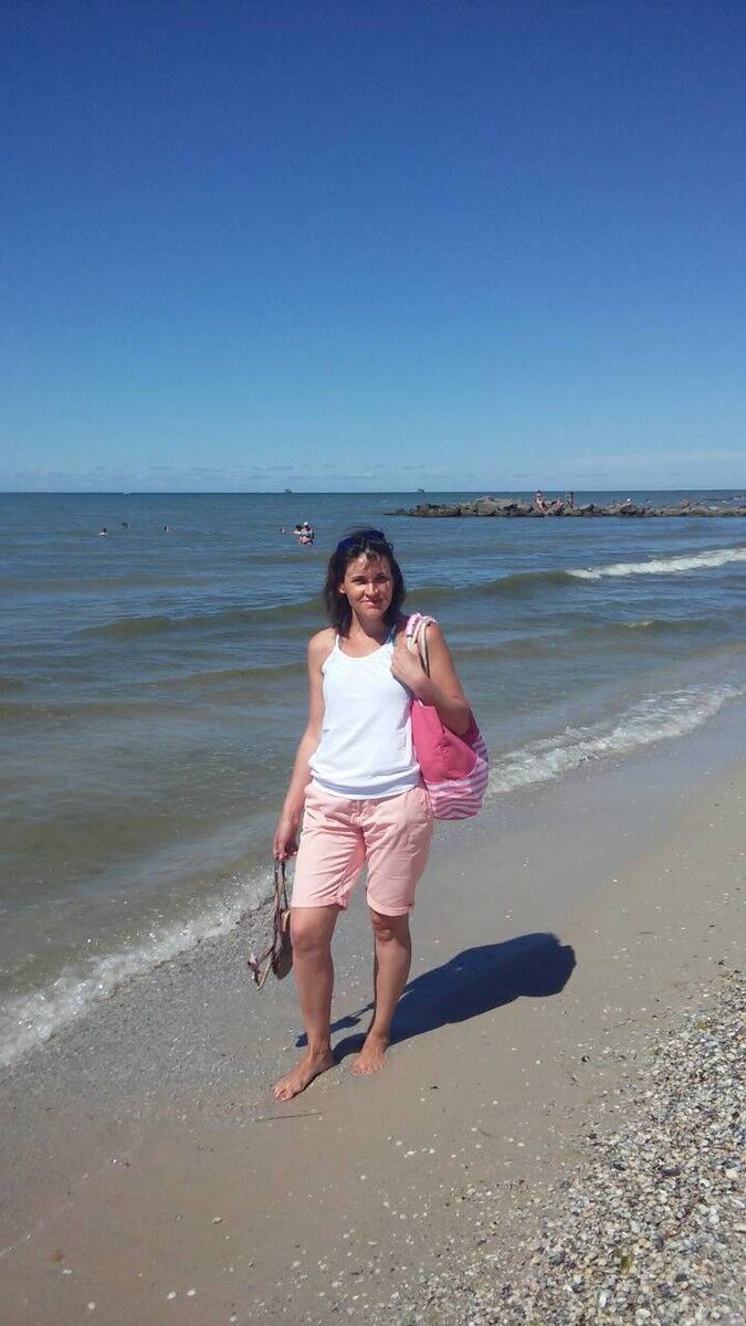  ,   Zoya, 49 ,   ,   , c 