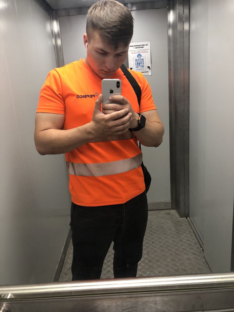  44335061  , 23 ,    