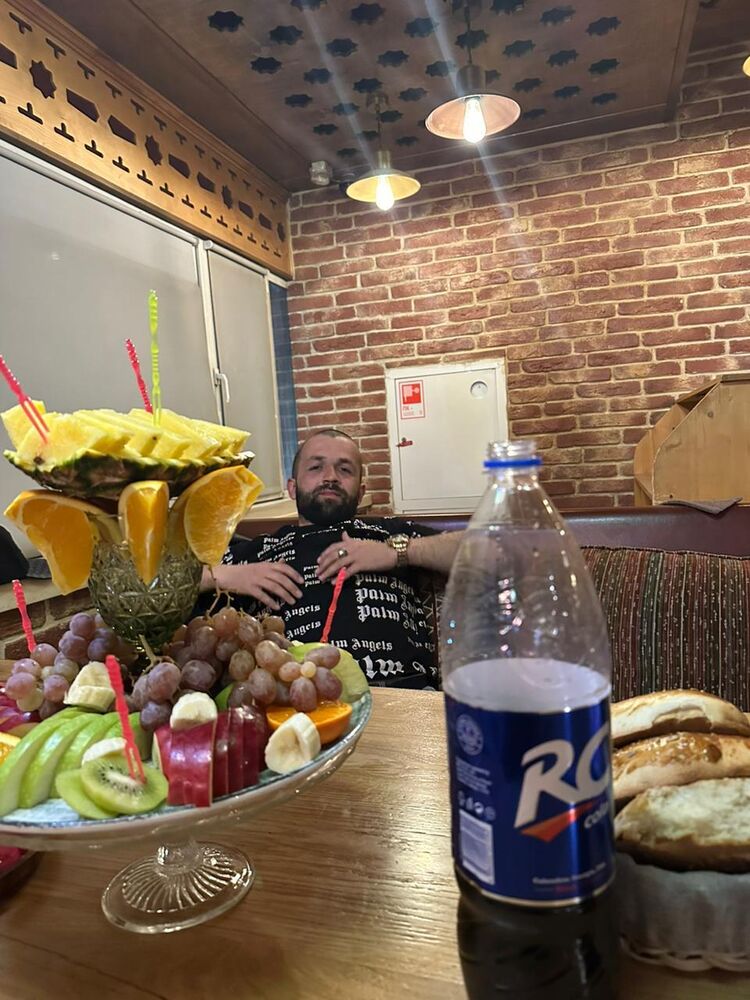  33885331  Sadi, 29 ,    