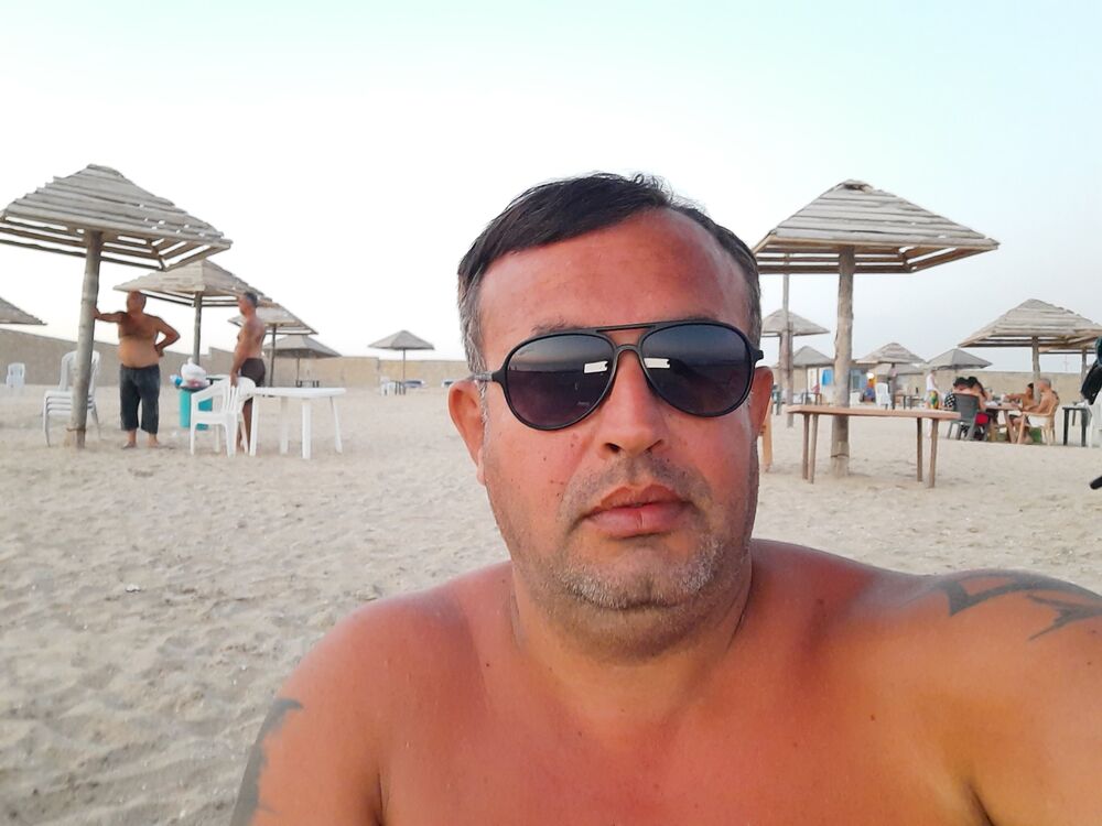  -,   , 40 ,   c 