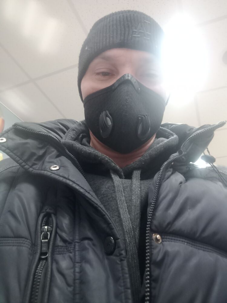  ,   Vladimir, 46 ,   , 