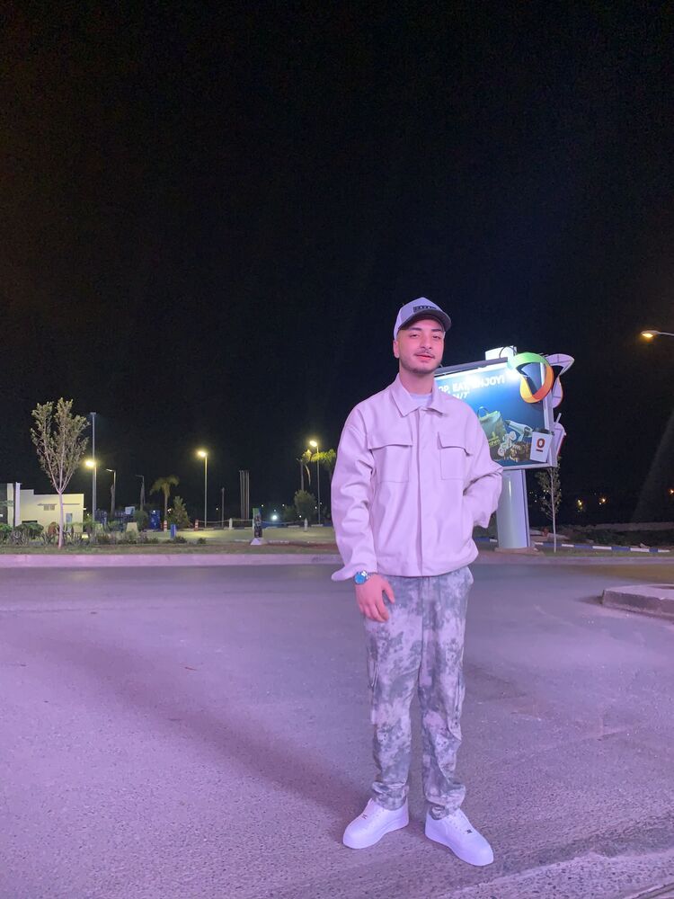  ,   Walid, 22 ,   ,   