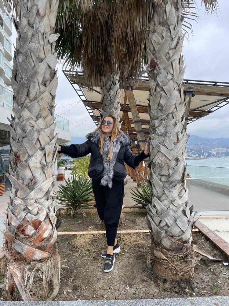  54248231  Bella, 55 ,    