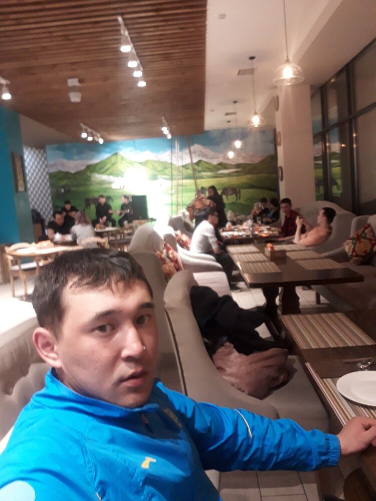 ���� 16516591 ������� Ernazar, 38 ���, ���� ���������� � ����-������������