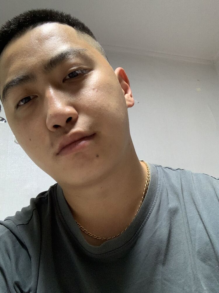  33777381  Aleksandr, 28 ,    Ansan